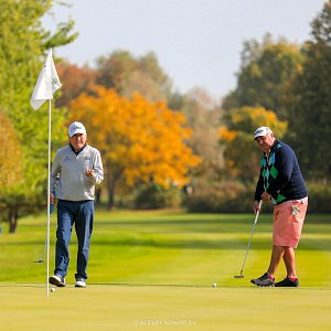 Джеймс Бонд в гольф-клубе «ПИРогово»