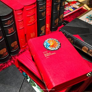 Джеймс Бонд в гольф-клубе «ПИРогово»